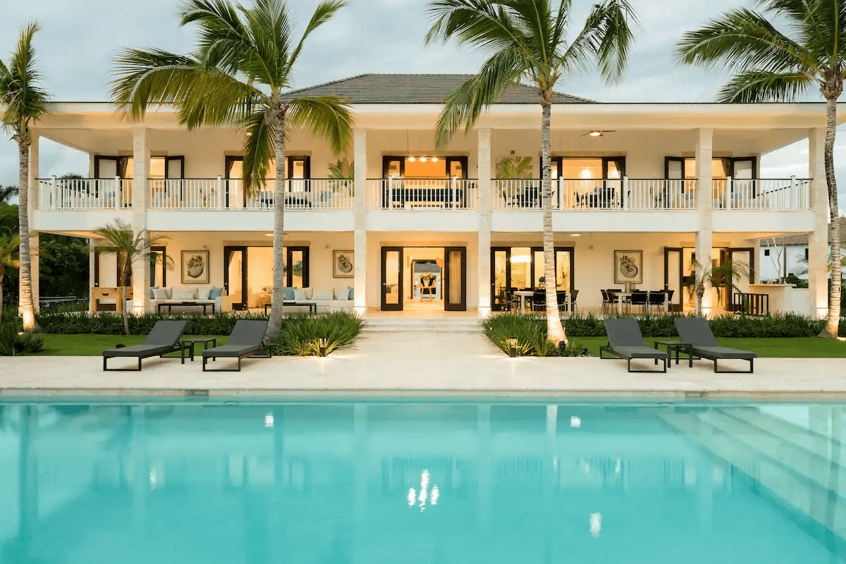 Airbnb listing tool preview